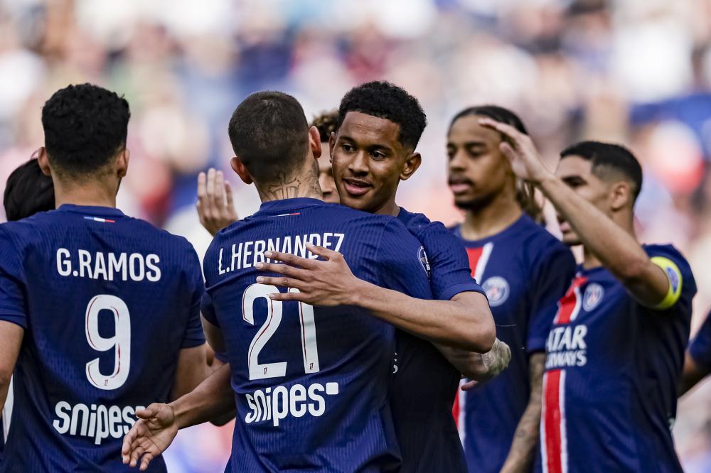 凭借流畅的 凭借流畅的